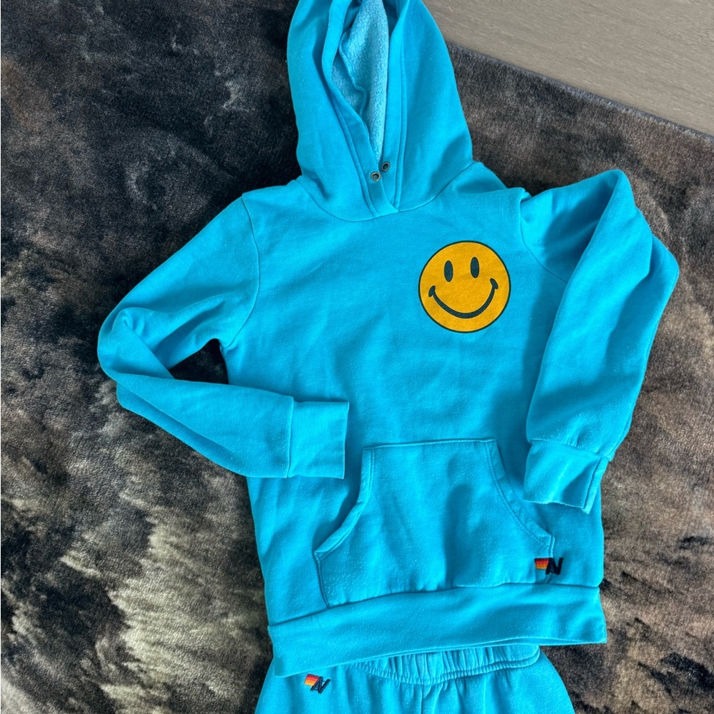 Set - $140  size 8 youth smiley